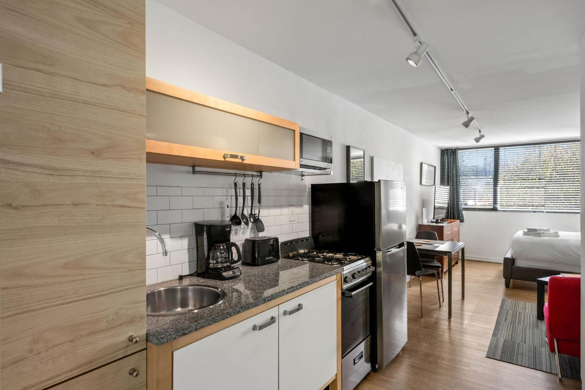 Studios On 25Th By Bca Furnished Apartments Atlanta Room photo